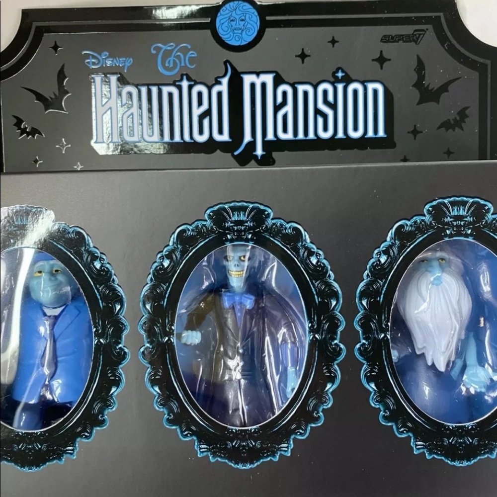 Disney Hitchhiking Ghosts from Haunted Mansion Super7 ReAction Figures